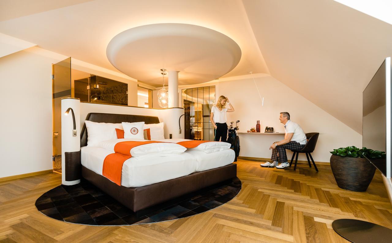 Hotel Neues Tor Бад-Вімпфен Екстер'єр фото
